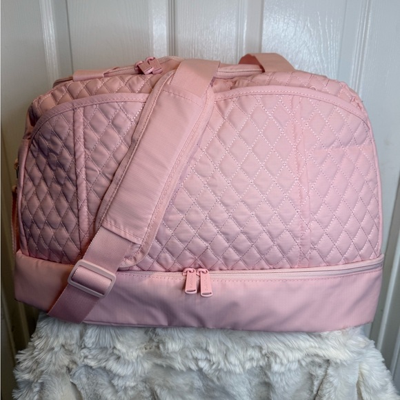 EVERFUN WEEKEND BAG FOR GYM/TRAVEL - Picture 3 of 15